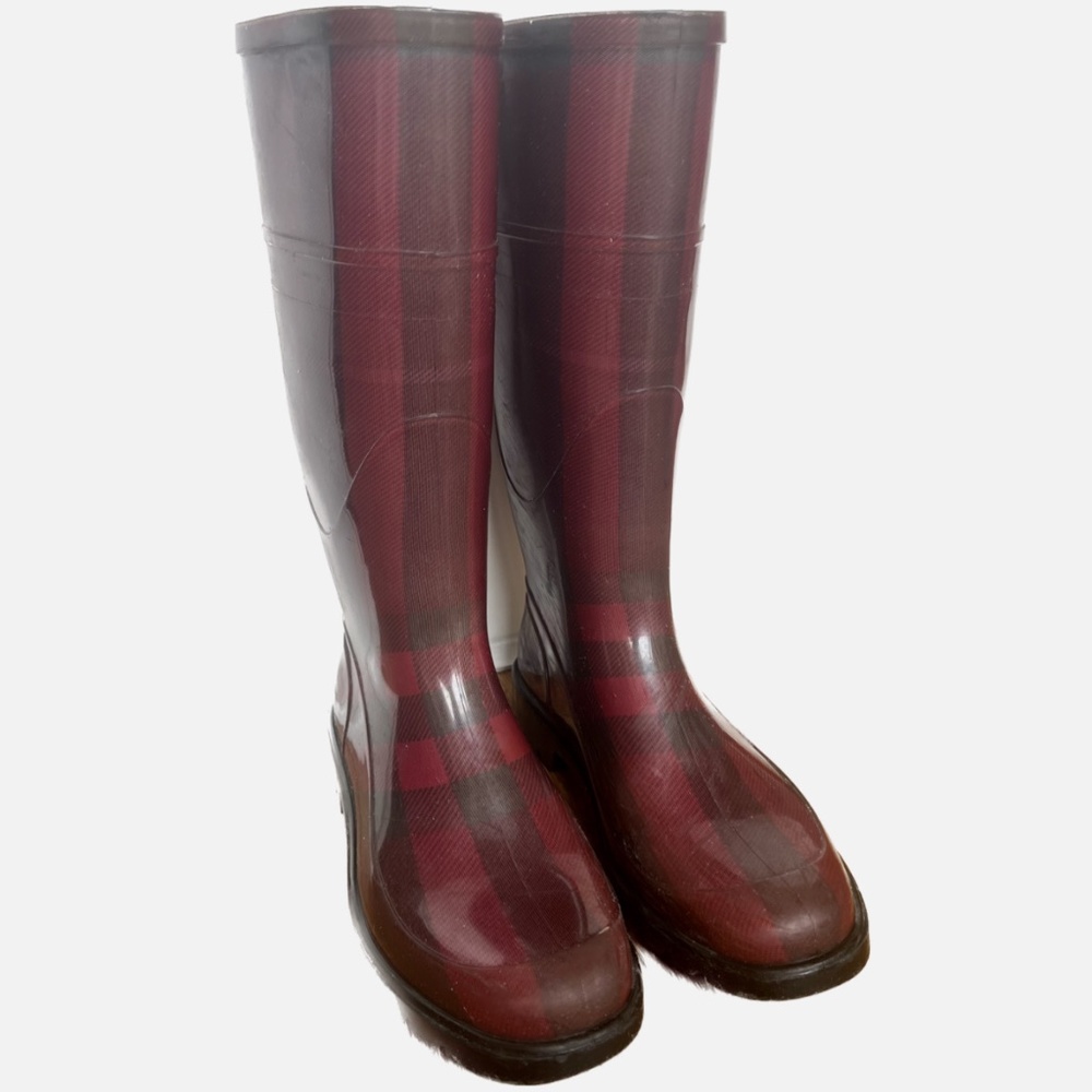 Burberry rain boots